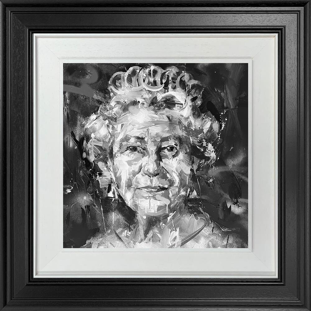 Paul Wright - 'Her Majesty - Miniature'- Framed Studio Edition